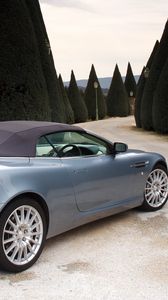 Превью обои aston martin, db9, 2004, голубой, вид сбоку, стиль, авто, природа