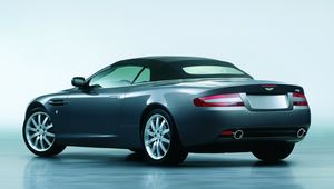 Превью обои aston martin, db9, 2004, синий, вид сбоку, авто, астон мартин, отражение