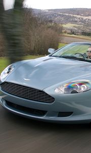 Превью обои aston martin, db9, 2004, голубой, вид спереди, авто, астон мартин, скорость, деревья, природа