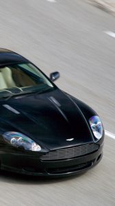 Превью обои aston martin, db9, 2006, черный, вид сверху, стиль, авто, астон мартин, спорт, скорость, асфальт