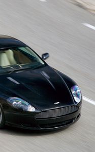 Превью обои aston martin, db9, 2006, черный, вид сверху, стиль, авто, астон мартин, спорт, скорость, асфальт