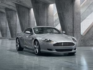 Превью обои aston martin, db9, 2008, серый металлик, вид спереди, стиль, авто, отражение