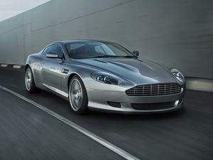 Превью обои aston martin, db9, 2008, серый, вид середи, стиль, авто, астон мартин, скорость, асфальт