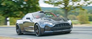 Превью обои aston martin, db9, скорость, движение, размытость