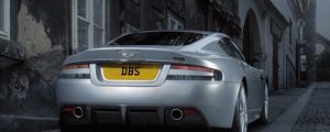 Превью обои aston martin, dbs, 2008, серый металлик, вид сзади, стиль, астон мартин, авто, улица, здание