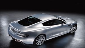 Превью обои aston martin, dbs, 2008, серебряный металлик, вид сверху, стиль, астон мартин, авто