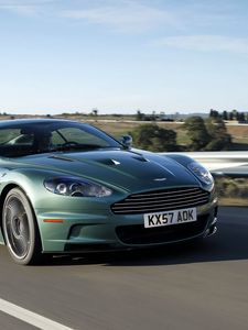 Превью обои aston martin, dbs, 2008, зеленый, вид спереди, авто, астон мартин, скорость