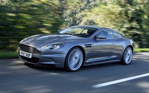 Превью обои aston martin, dbs, 2008, серый, вид сбоку, спорт, астон мартин, авто, деревья