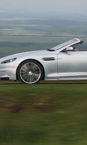 Превью обои aston martin, dbs, 2009, серебряный металлик, вид сбоку, стиль, астон мартин, авто, скорость