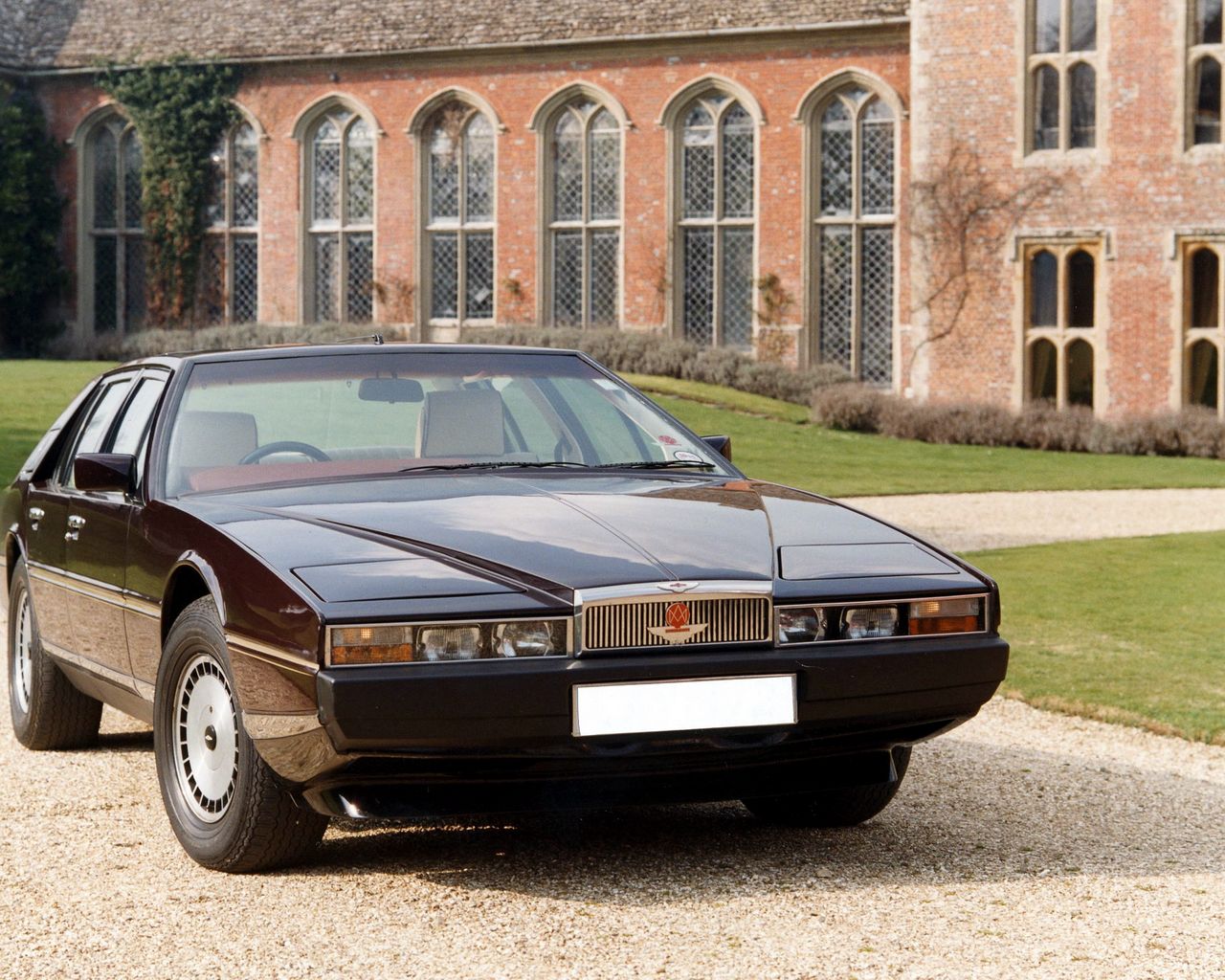 Aston Martin Lagonda 1982