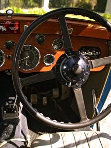 Превью обои aston martin, mkii, 1934, салон, руль, спидометр