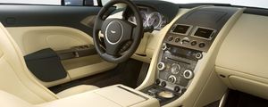 Превью обои aston martin, rapide, 2009, салон, интерьер, руль, спидометр