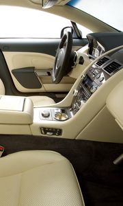 Превью обои aston martin, rapide, 2009, белый, салон, интерьер, руль