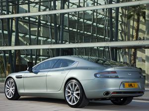 Превью обои aston martin, rapide, 2009, серебряный металлик, вид сбоку, авто