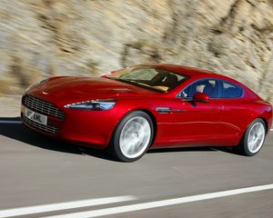 Превью обои aston martin, rapide, 2009, красный, вид сбоку, астон мартин, скорость, асфальт