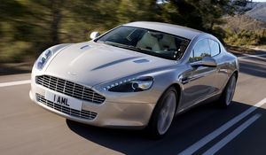 Превью обои aston martin, rapide, 2009, серебряный, вид спереди, астон мартин, асфальт