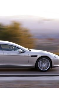 Превью обои aston martin, rapide, 2009, серебряный, вид сбоку, астон мартин, скорость