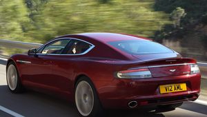 Превью обои aston martin, rapide, 2009, красный, вид сбоку, стиль, астон мартин, скорость