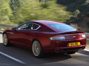 Превью обои aston martin, rapide, 2009, красный, вид сбоку, стиль, астон мартин, скорость