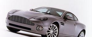 Превью обои aston martin, v12, vanquish, 2001, сиреневый, вид сбоку, авто, астон мартин