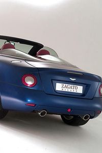 Превью обои aston martin, v12, vanquish, 2004, синий, вид сзади, кабриолет, стиль, астон мартин, авто