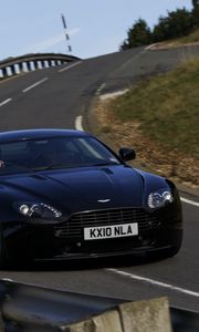 Превью обои aston martin, v8, 2010, черный, вид спереди, стиль, астон мартин, трасса