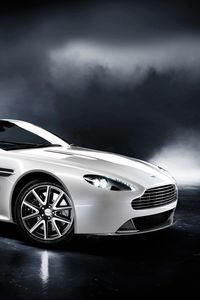 Превью обои aston martin, v8, 2011, белый, вид сбоку, стиль, астон мартин, авто