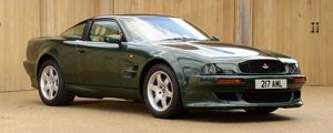 Превью обои aston martin, v8, vantage, 1993, зеленый, вид сбоку, стиль, астон мартин