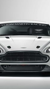 Превью обои aston martin, v8, vantage, 2010, белый, вид спереди, стиль, астон мартин, авто