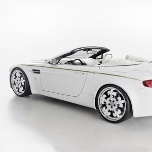 Превью обои aston martin, v8, vantage, 2010, белый, вид сбоку, стиль, астон мартин, авто