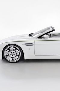 Превью обои aston martin, v8, vantage, 2010, белый, вид сбоку, стиль