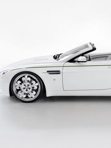 Превью обои aston martin, v8, vantage, 2010, белый, вид сбоку, стиль