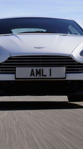 Превью обои aston martin, v8, vantage, 2011, белый, вид спереди, авто, астон мартин, асфальт