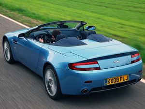 Превью обои aston martin, v8, vantage, 2008, голубой, вид сзади, стиль, астон мартин, скорость