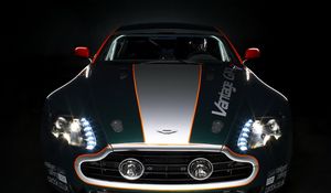 Превью обои aston martin, v8, vantage, 2009, зеленый, вид спереди, авто, астон мартин, спорт