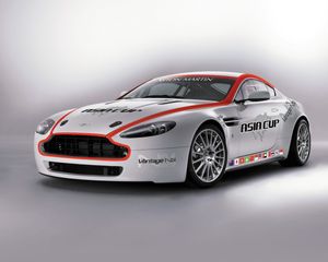 Превью обои aston martin, v8, vantage, 2008, белый, вид спереди, стиль, астон мартин, спорт