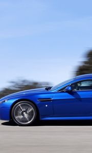 Превью обои aston martin, v8, vantage, 2011, синий, вид сбоку, авто, астон мартин, скорость