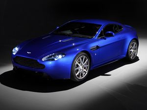 Превью обои aston martin, v8, vantage, 2011, синий, вид сбоку, стиль, авто