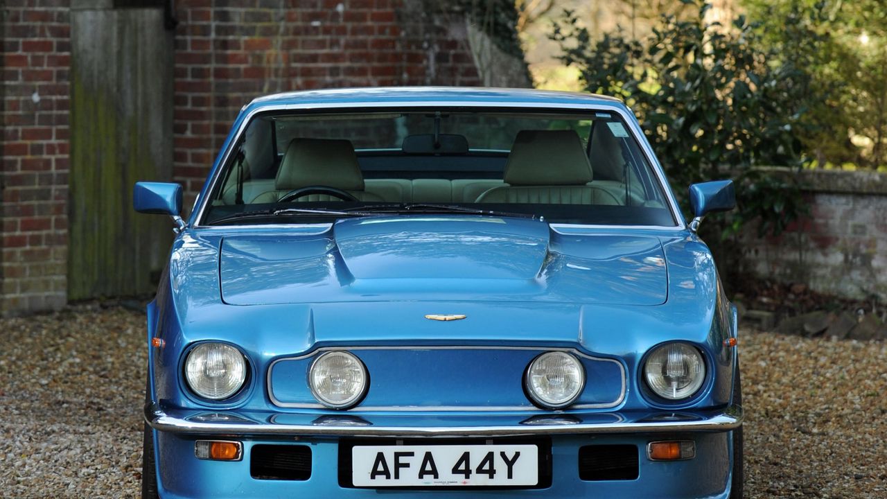 Обои aston martin, v8, vantage, 1977, голубой, вид спереди, авто, астон мартин