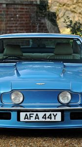 Превью обои aston martin, v8, vantage, 1977, голубой, вид спереди, авто, астон мартин