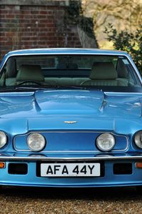 Превью обои aston martin, v8, vantage, 1977, голубой, вид спереди, авто, астон мартин