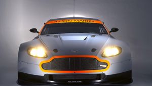 Превью обои aston martin, v8, vantage, 2008, серый, вид спереди, авто, астон мартин, стиль