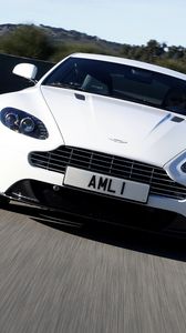 Превью обои aston martin, v8, vantage, 2011, белый, вид спереди, авто, астон мартин, асфальт