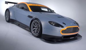 Превью обои aston martin, v8, vantage, 2008, серый, вид сбоку, стиль