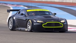 Превью обои aston martin, v8, vantage, 2008, черный, вид спереди, авто, астон мартин, спорт