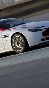 Превью обои aston martin, v8, vantage, 2009, белый, вид сбоку, авто, скорость