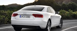 Превью обои audi, a5, tdi, белый, вид сзади