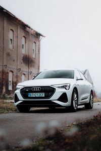 Превью обои audi, автомобиль, белый, вид спереди