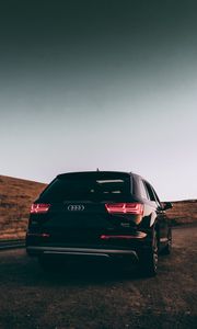 Превью обои audi q7, audi, автомобиль, внедорожник, черный, дорога