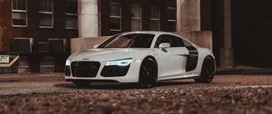 Превью обои audi r8, audi, автомобиль, спорткар, белый, вид сбоку